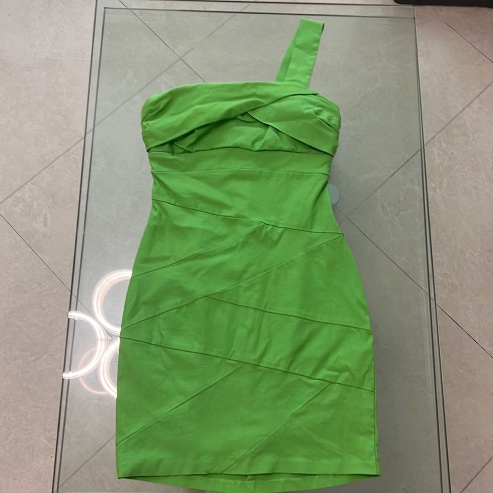 One shoulder dress